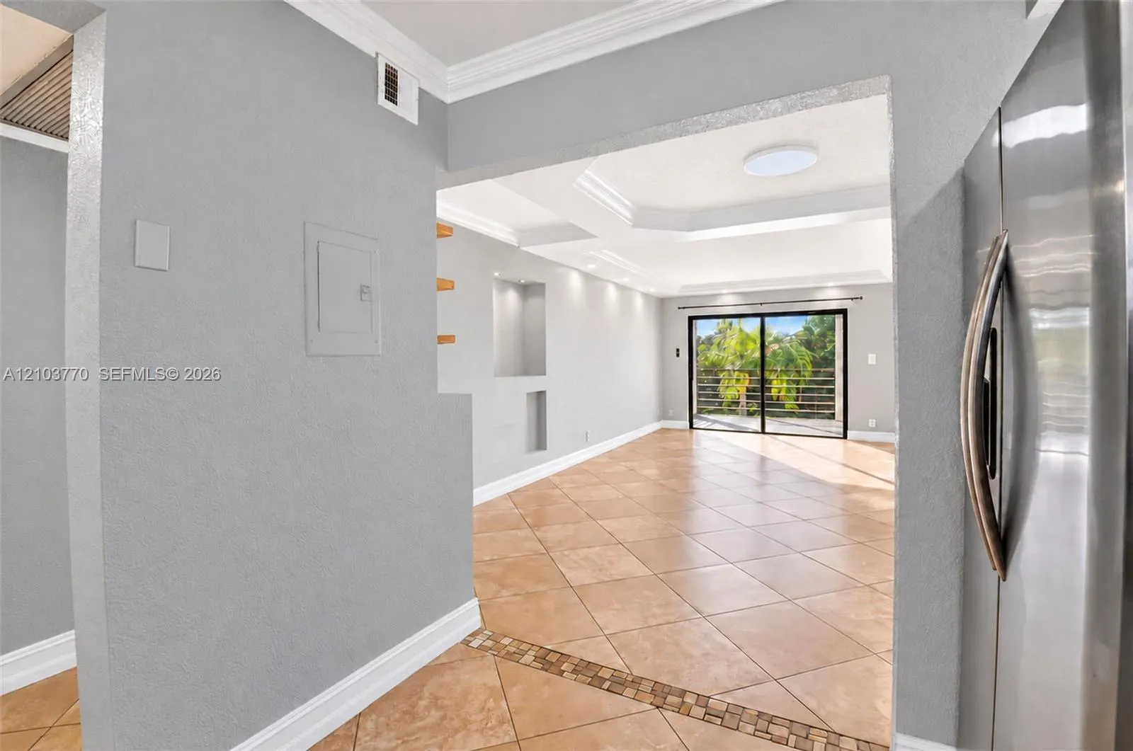 9440 SW 8th Street #309
