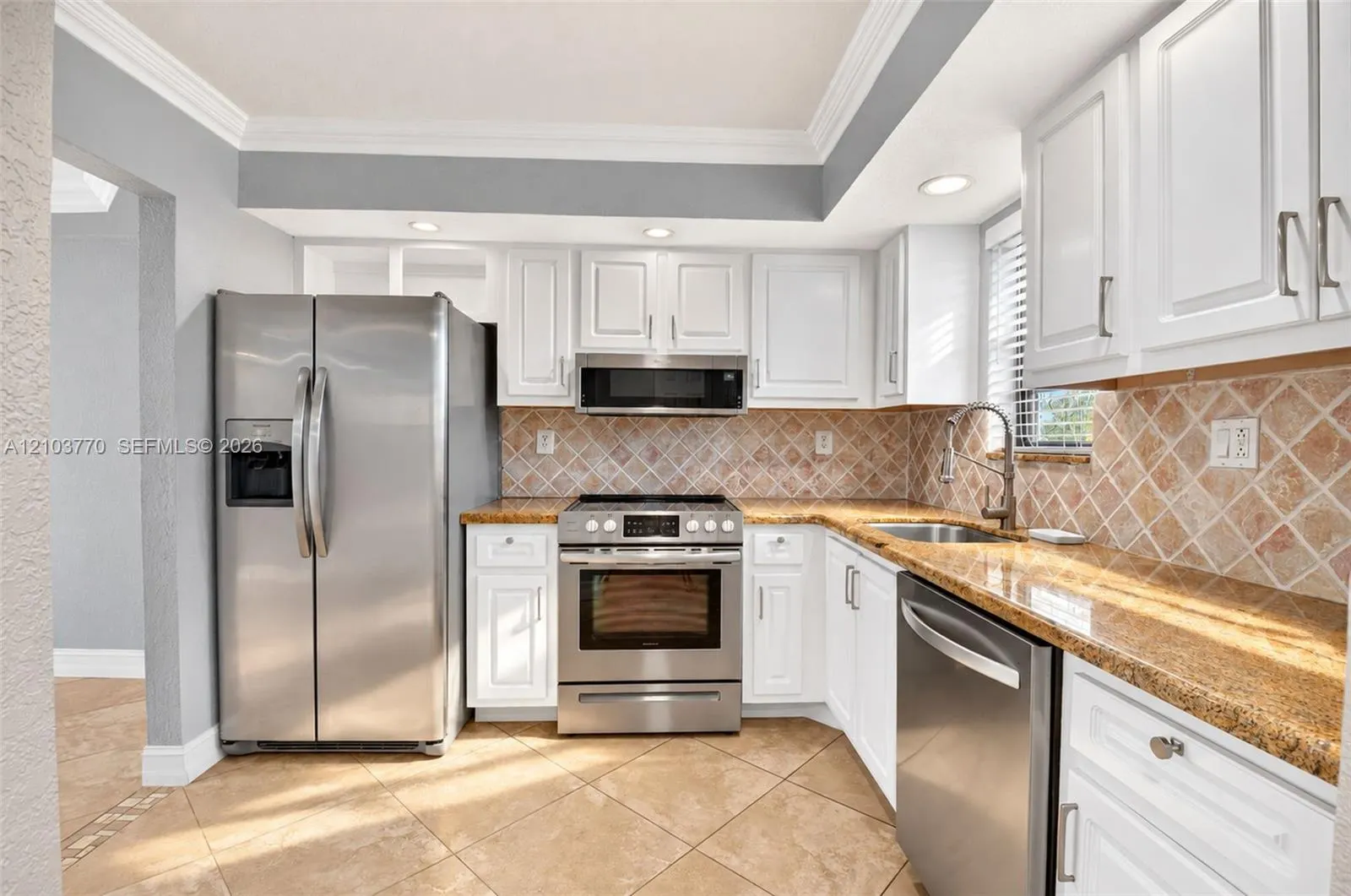 9440 SW 8th Street #309