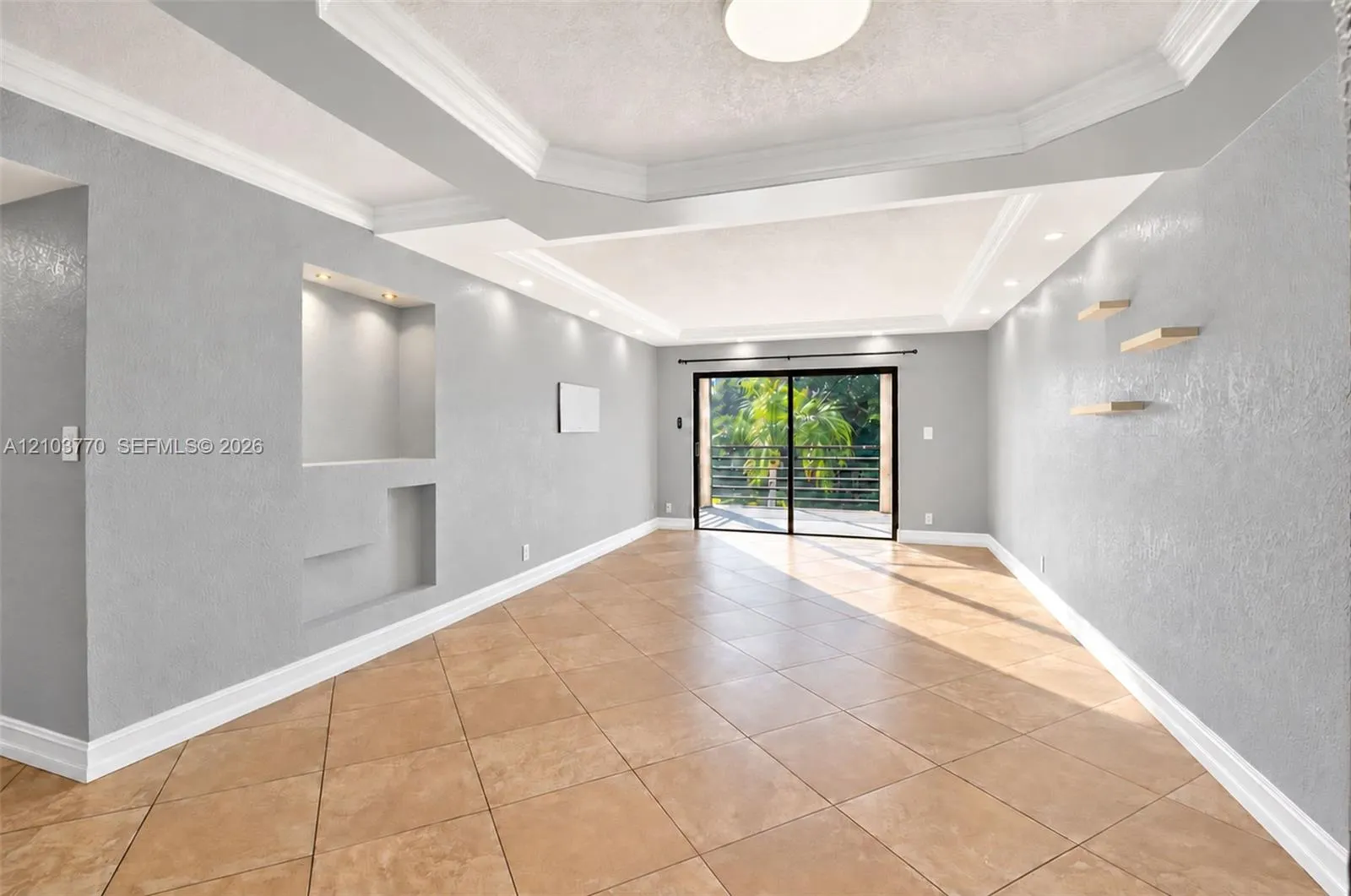 9440 SW 8th Street #309