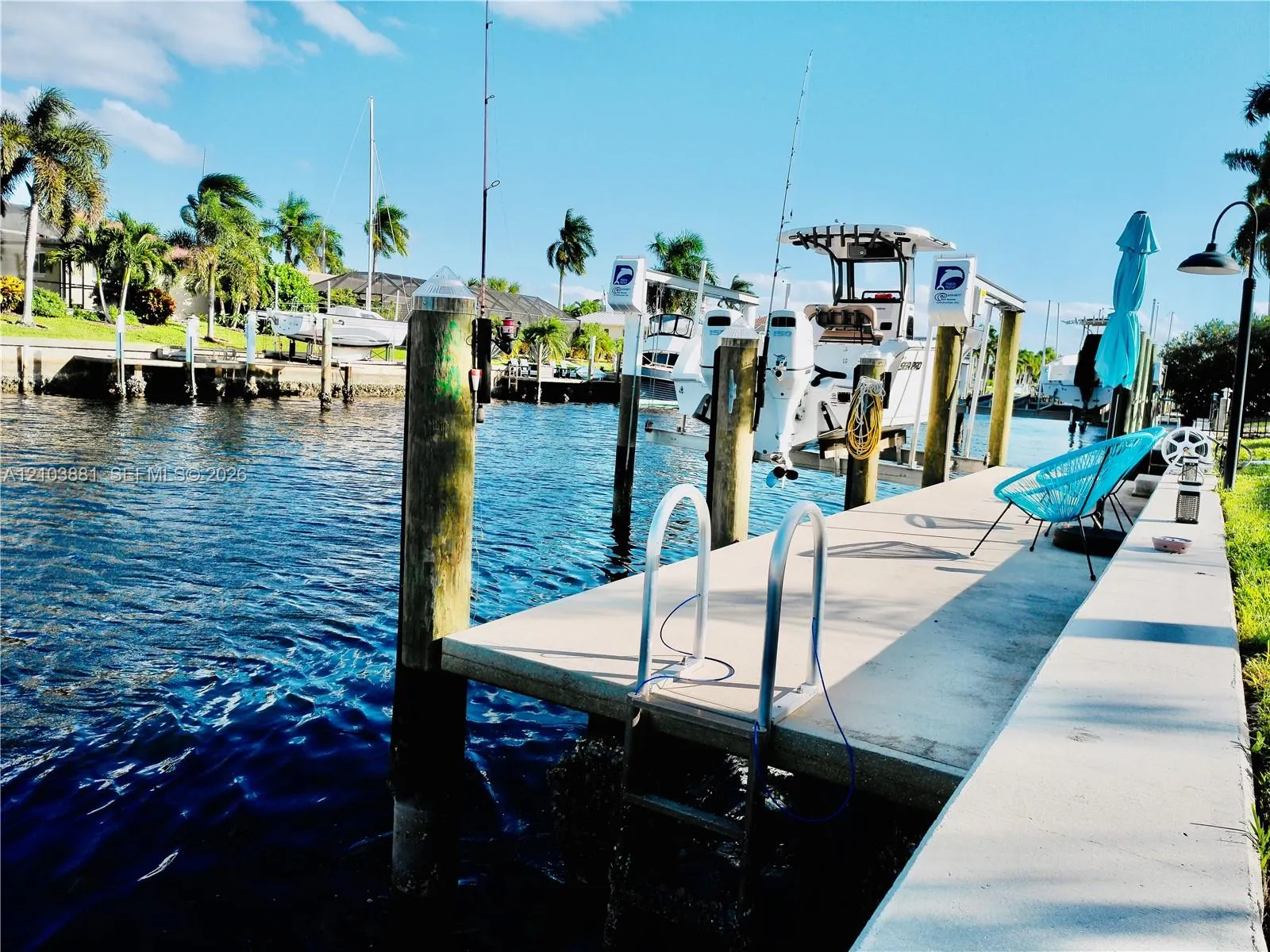 48 N Hibiscus Drive