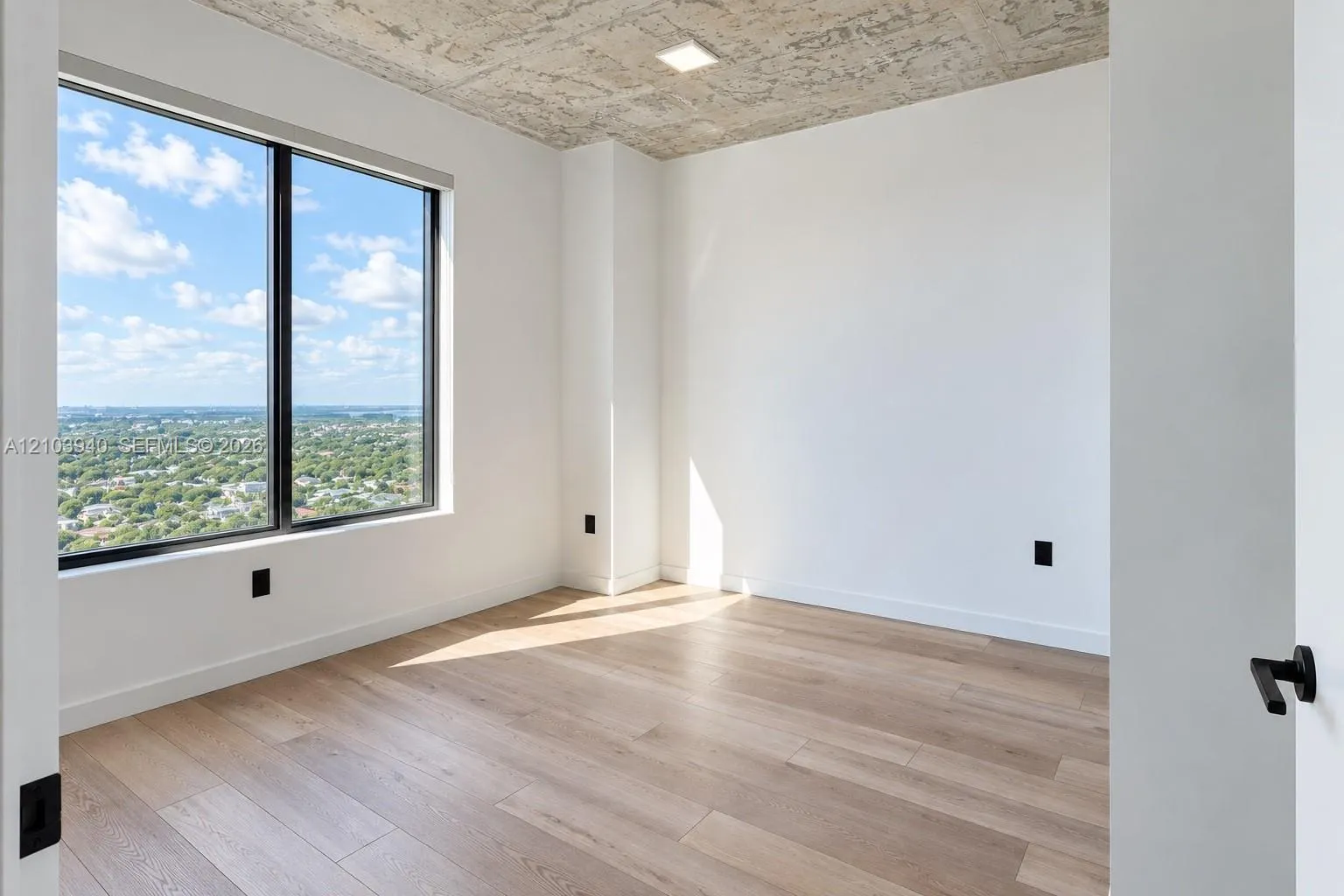 307 SW 5th Street #2610