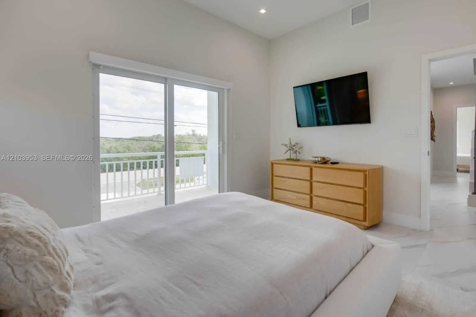 233 Sombrero Beach Road