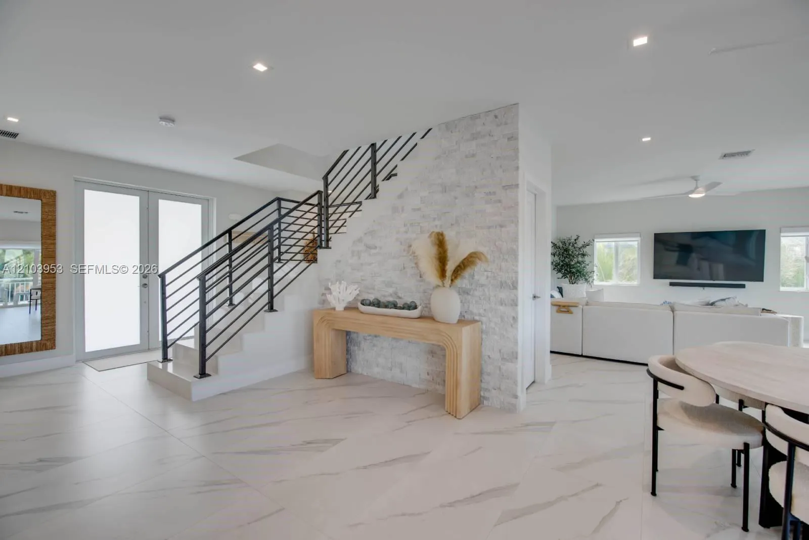 233 Sombrero Beach Road