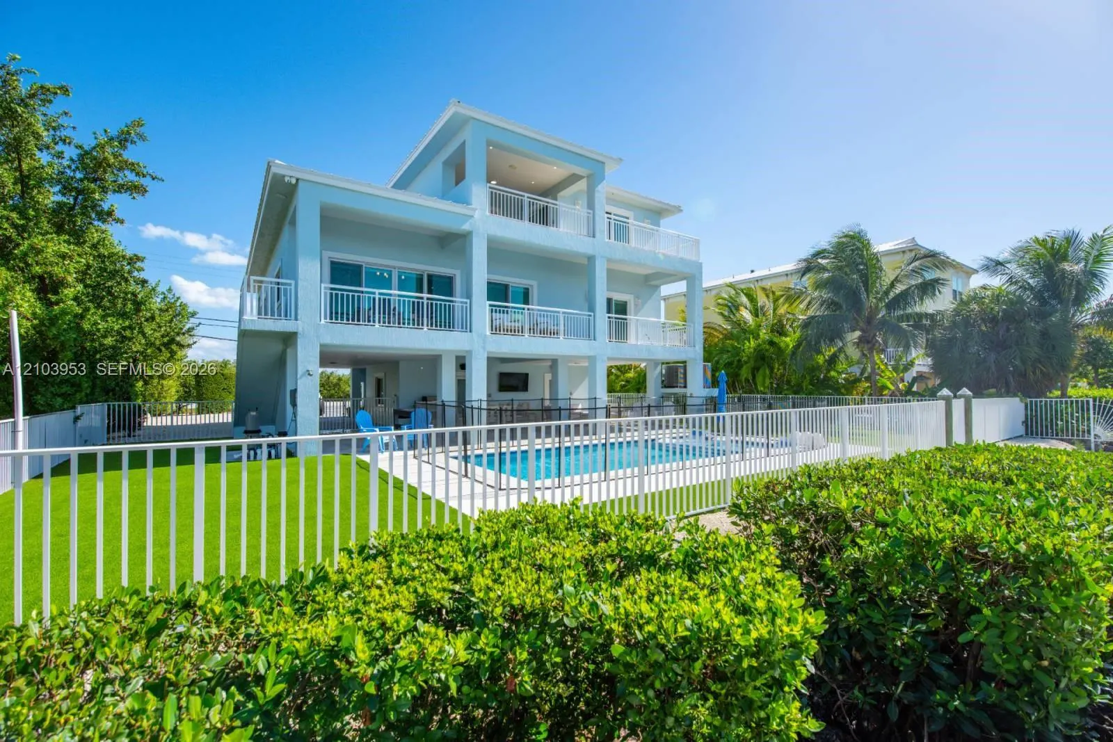 233 Sombrero Beach Road