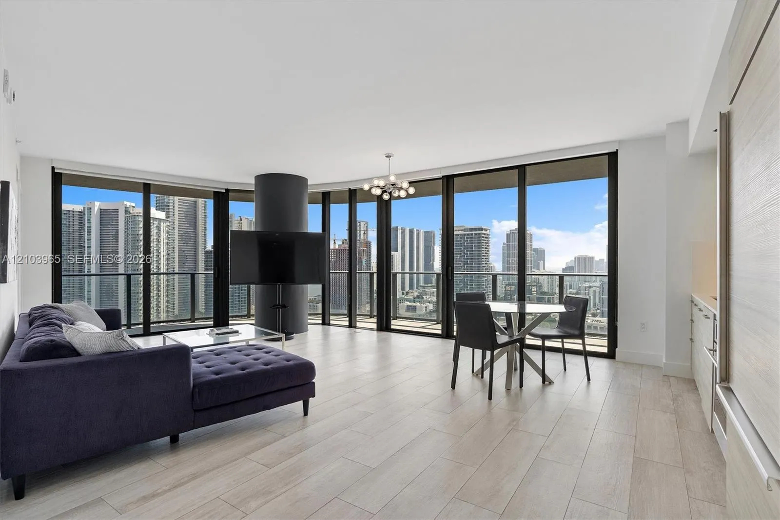 121 NE 34th Street #2904