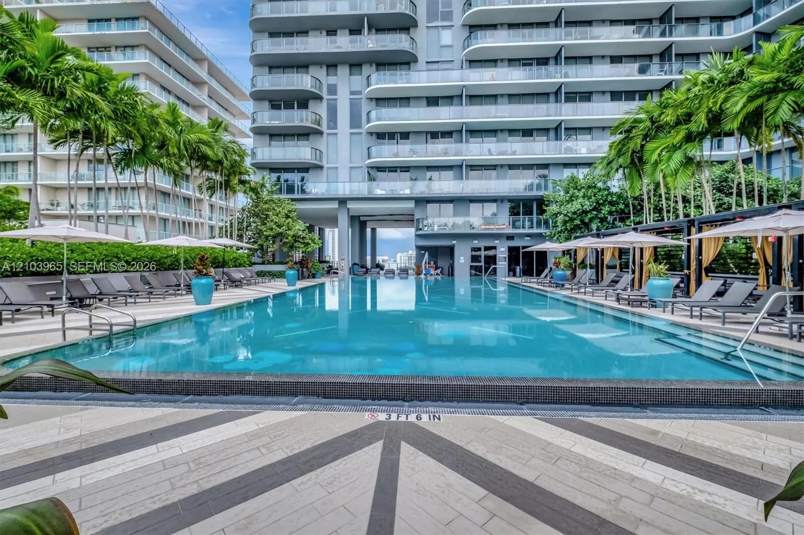 121 NE 34th Street #2904