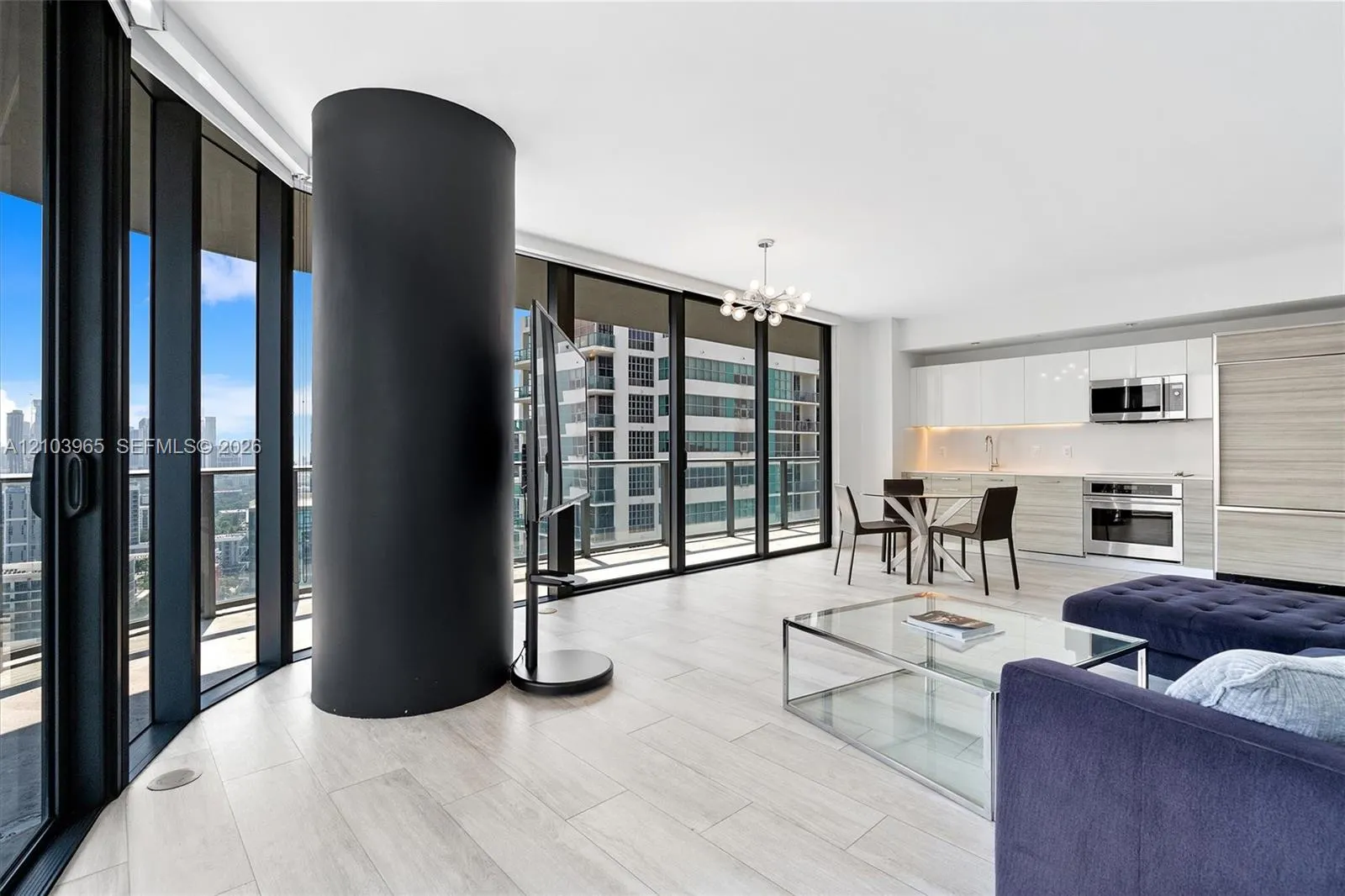 121 NE 34th Street #2904