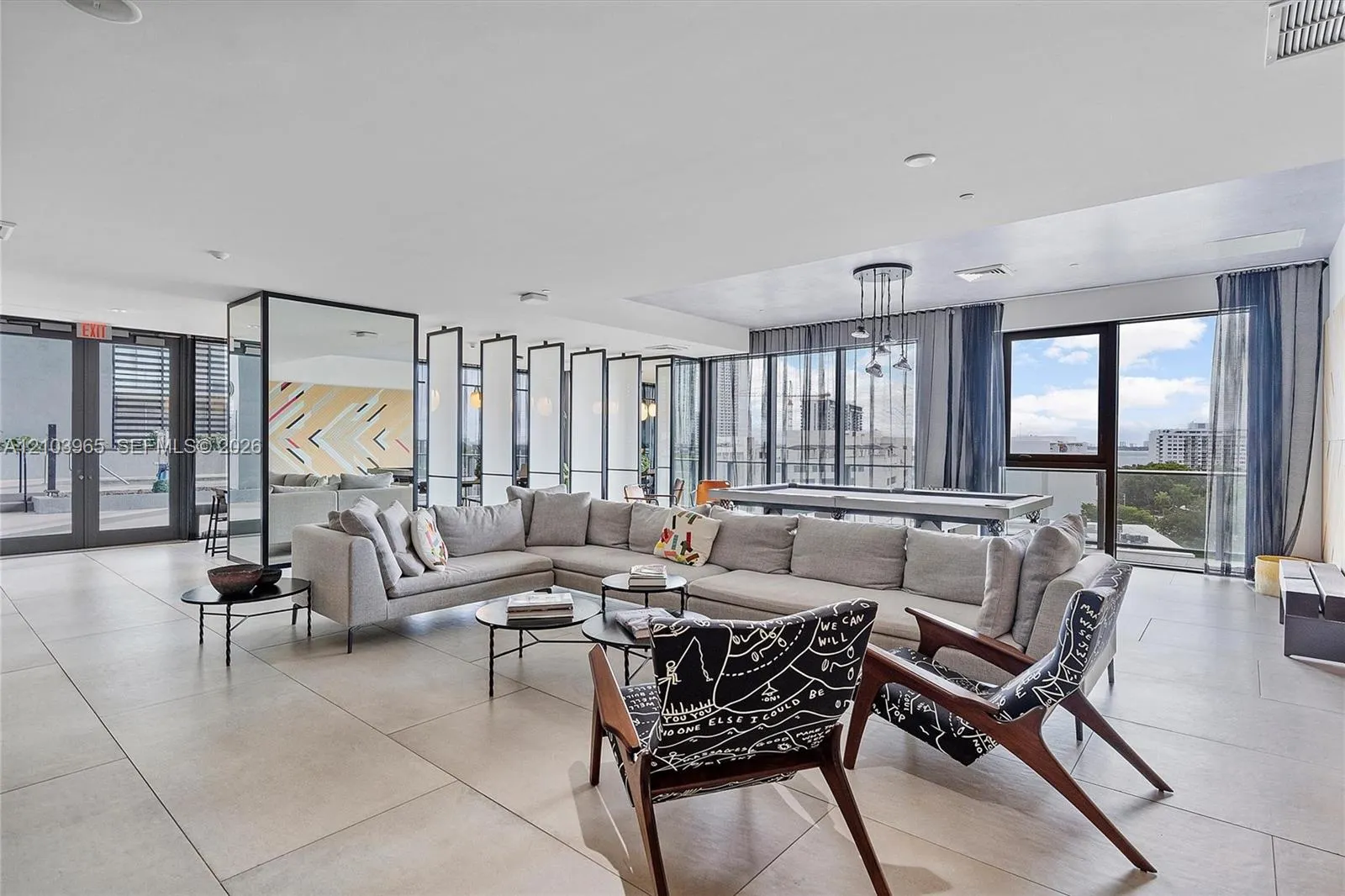 121 NE 34th Street #2904
