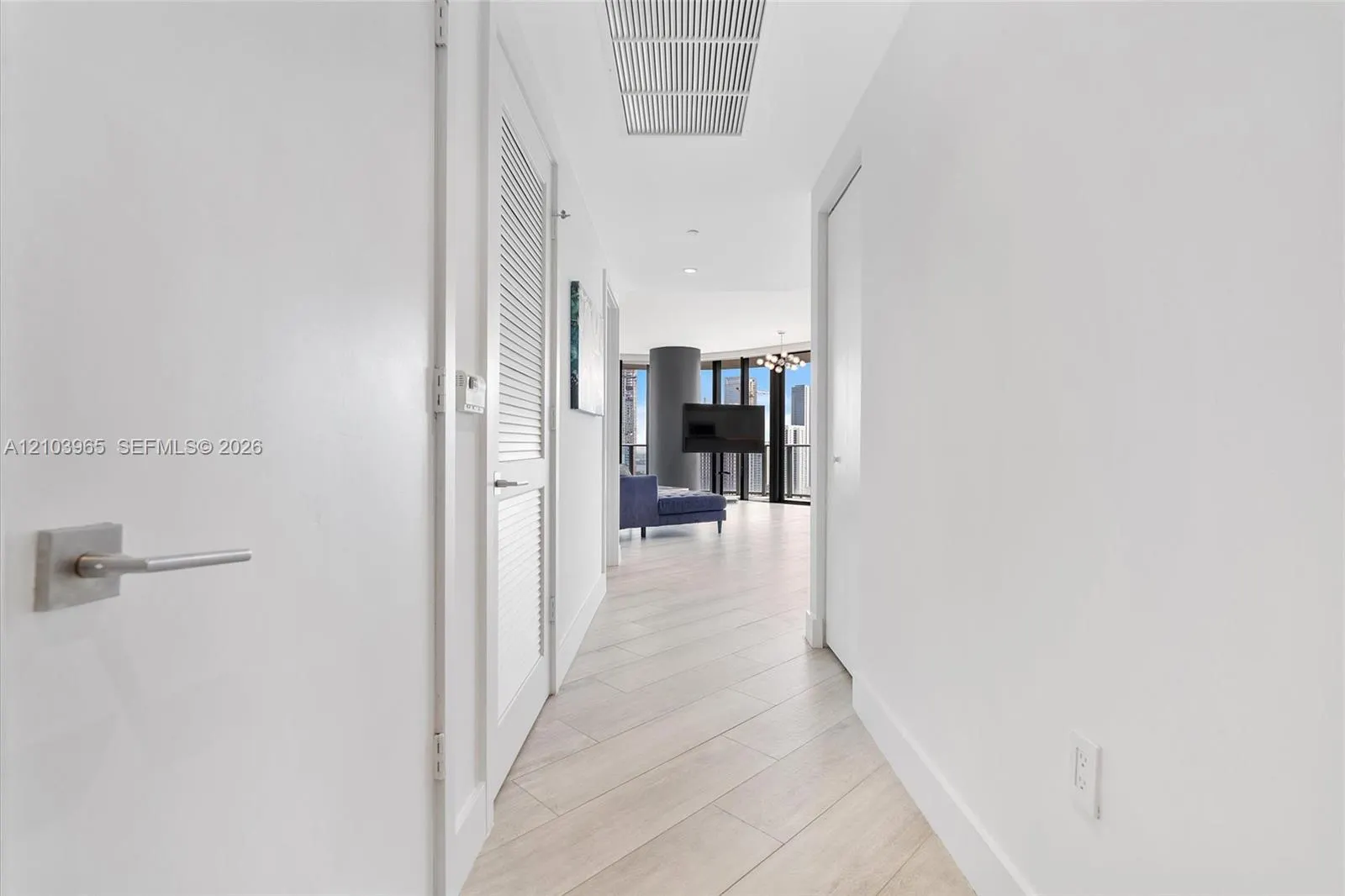 121 NE 34th Street #2904