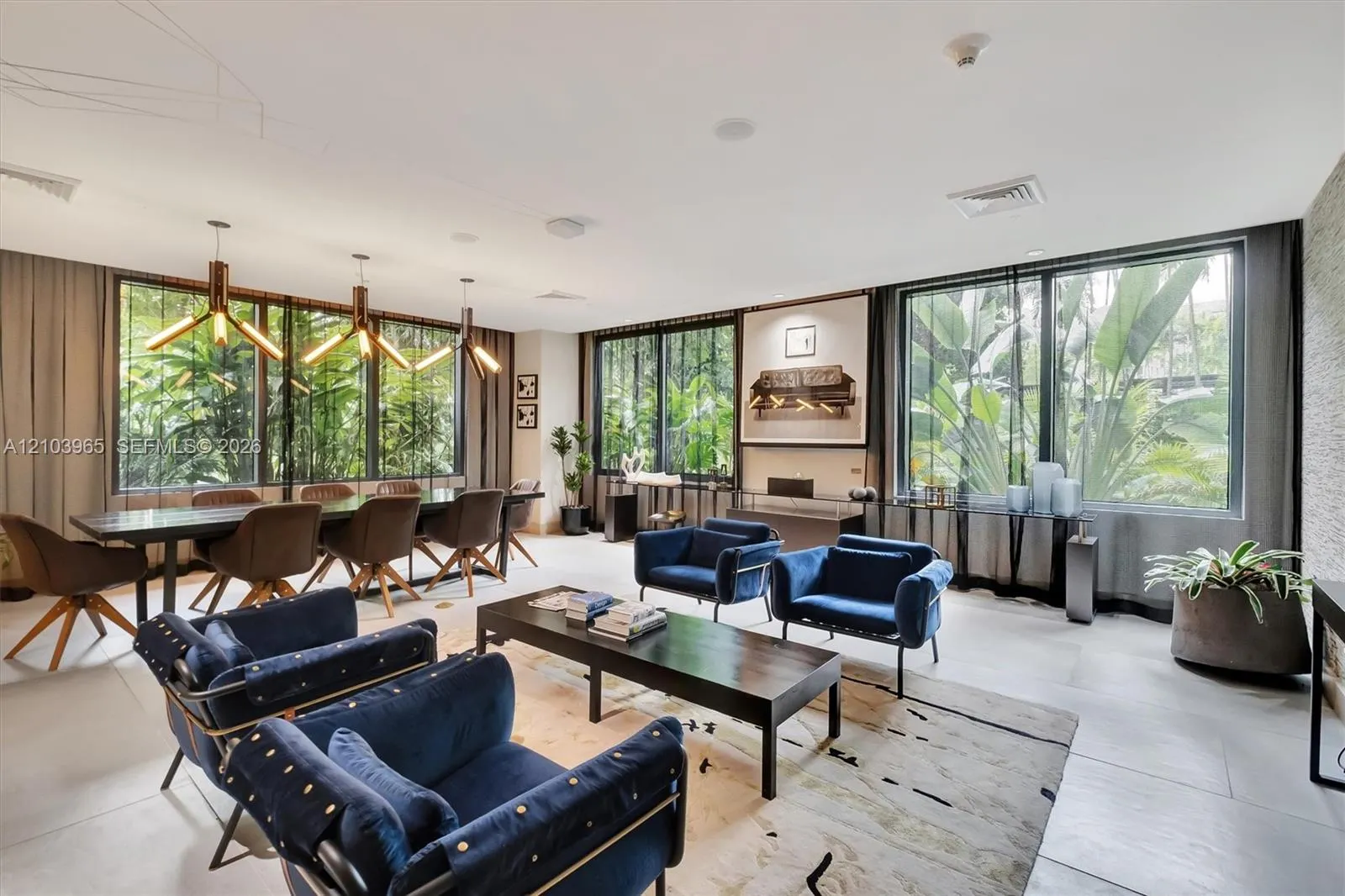 121 NE 34th Street #2904