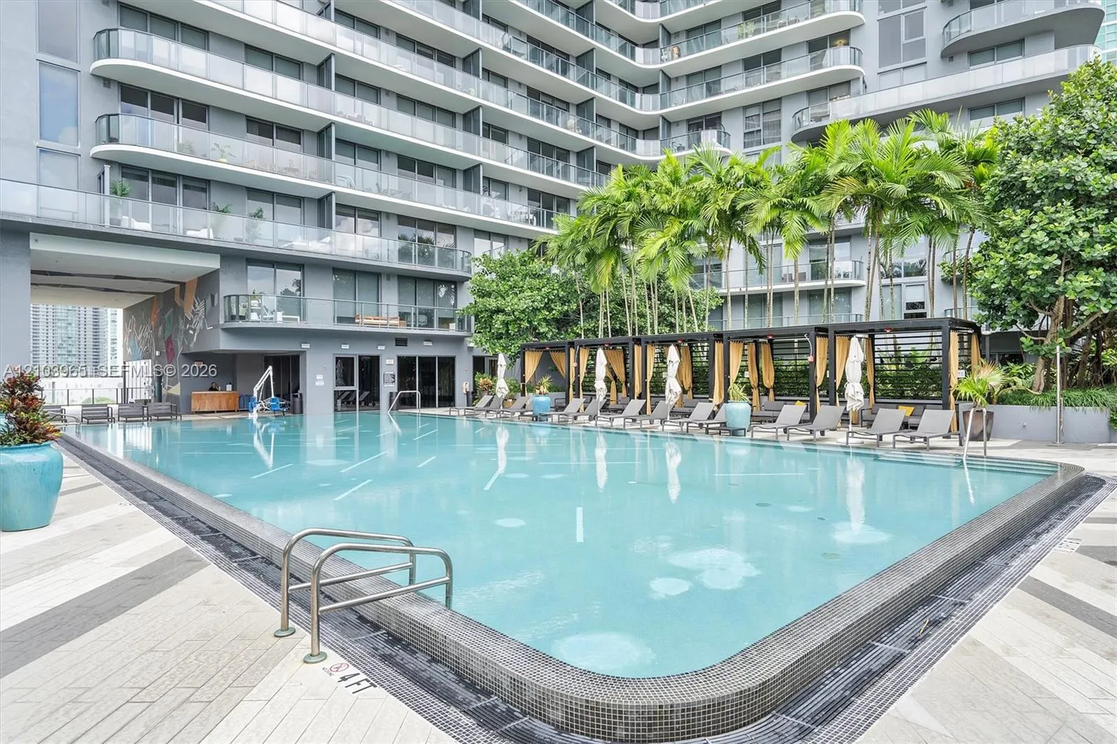 121 NE 34th Street #2904