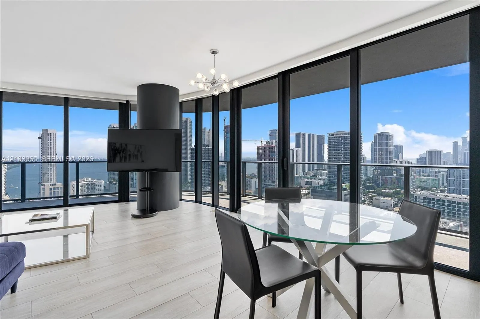 121 NE 34th Street #2904