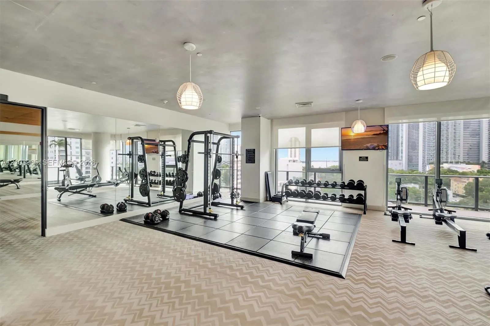 121 NE 34th Street #2904