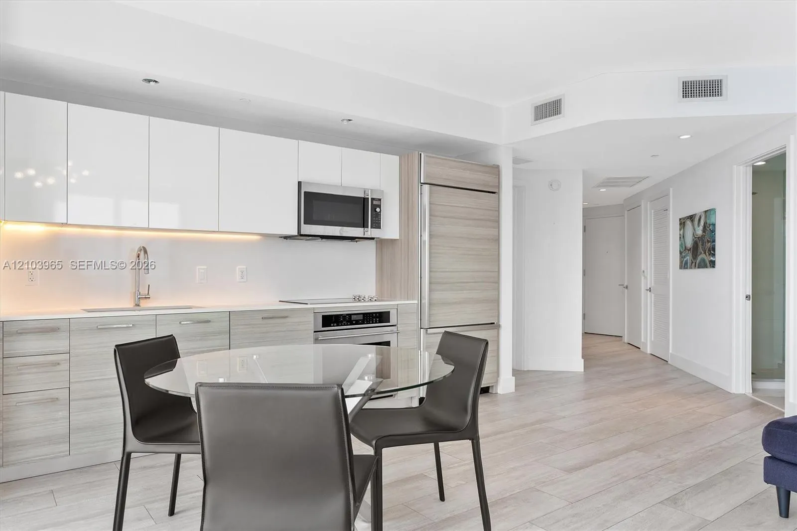 121 NE 34th Street #2904
