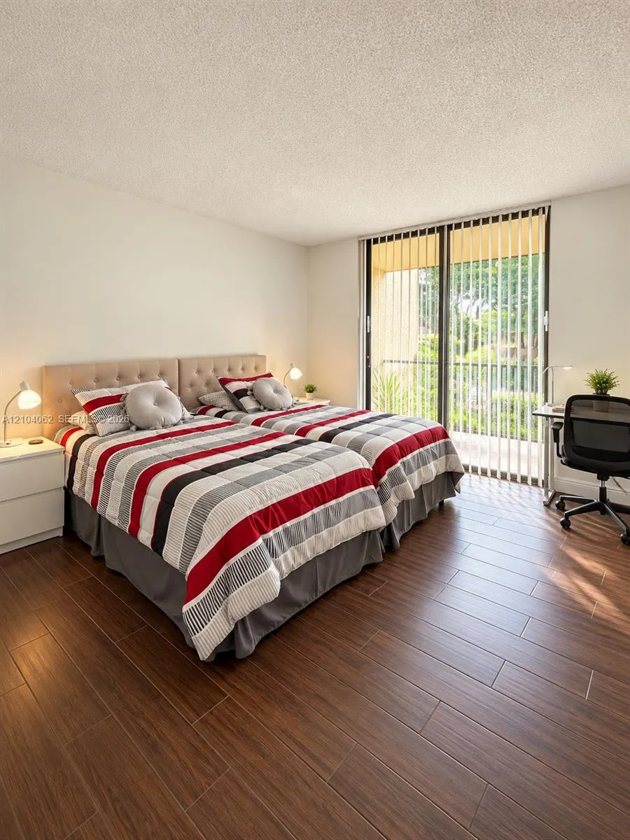 1258 S Military Trail #815