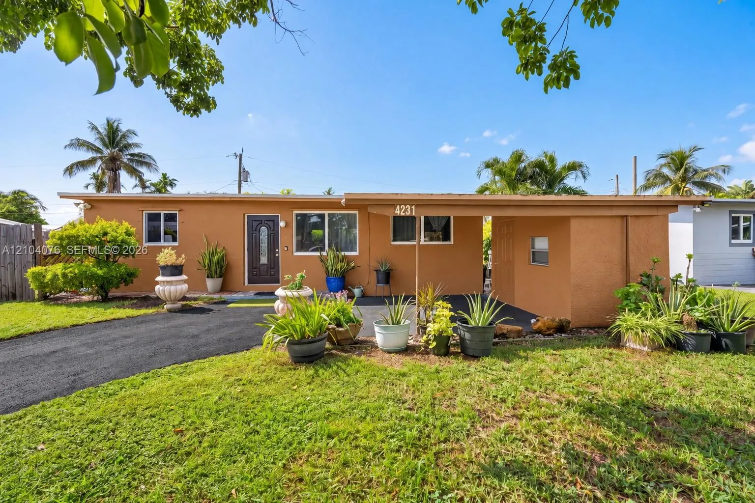 4231 NW 12th Avenue