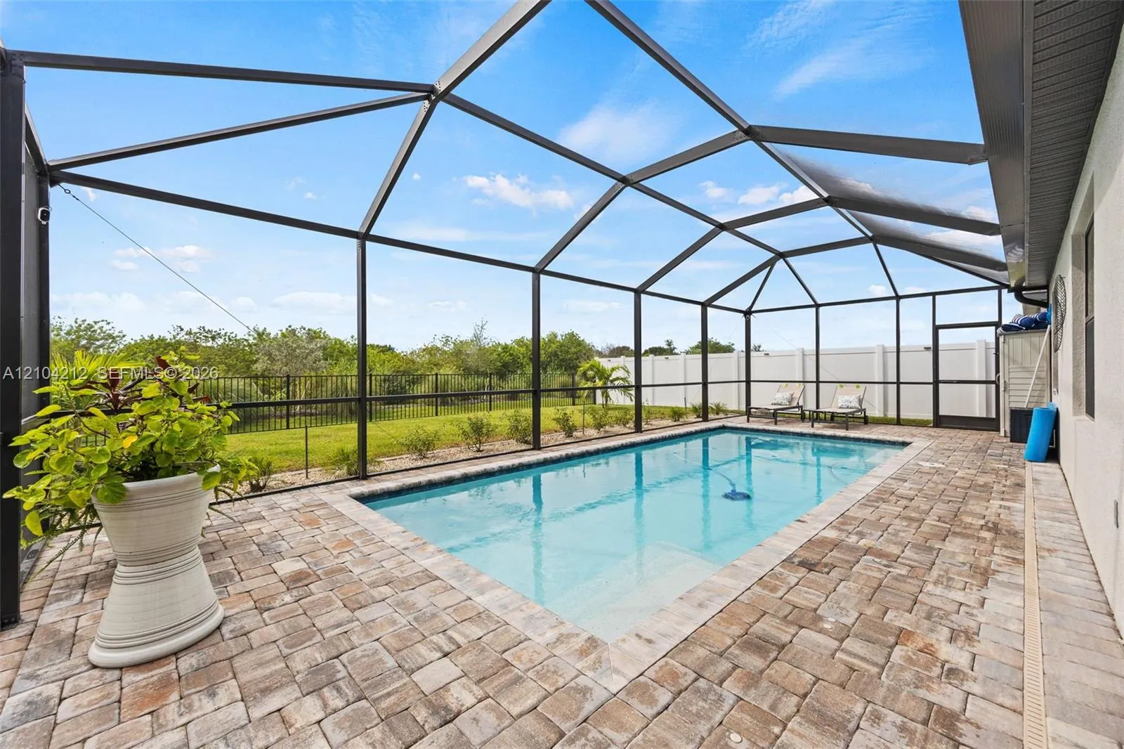 1213 Caloosa Cove Drive