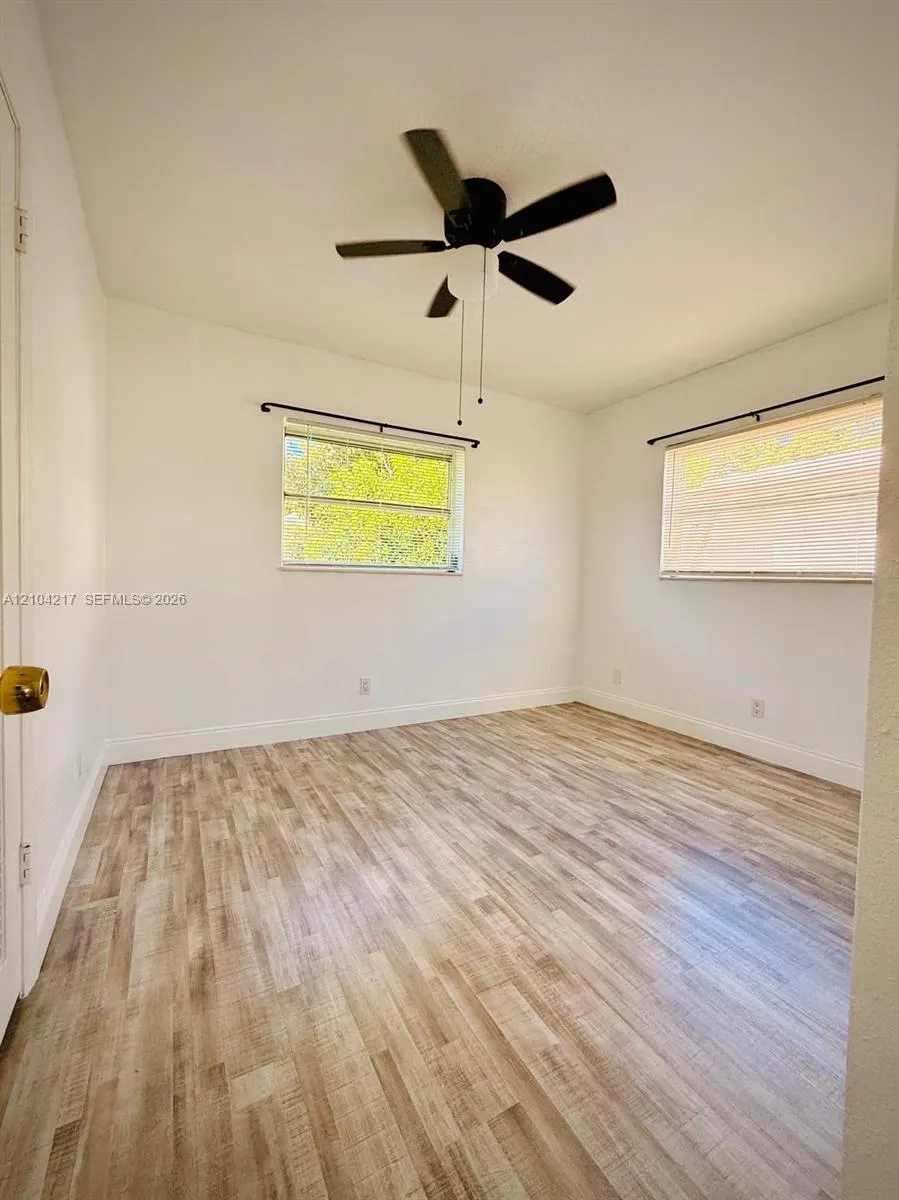7105 NW 74th Place