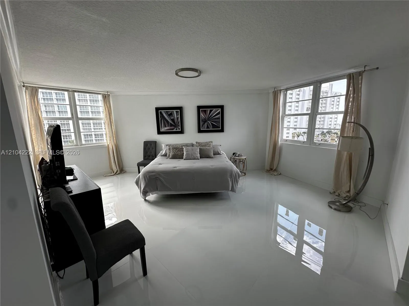 2851 S Ocean Boulevard #6 V