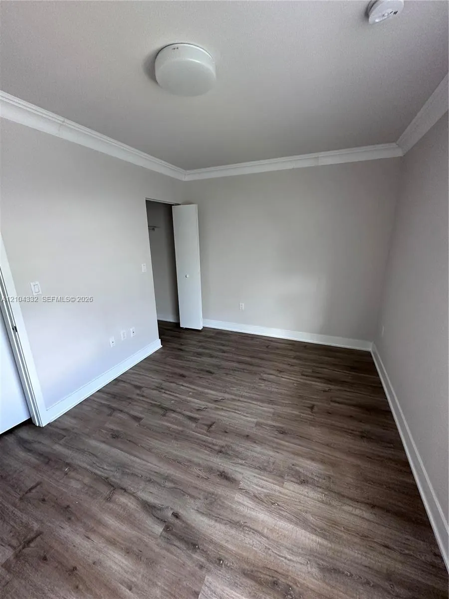 517 NE 121st Street #517