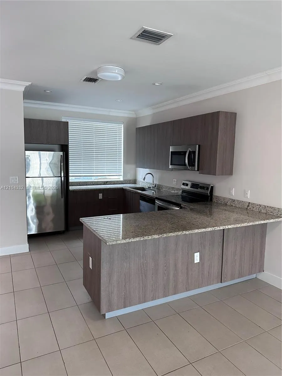 517 NE 121st Street #517