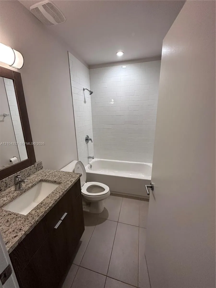 517 NE 121st Street #517