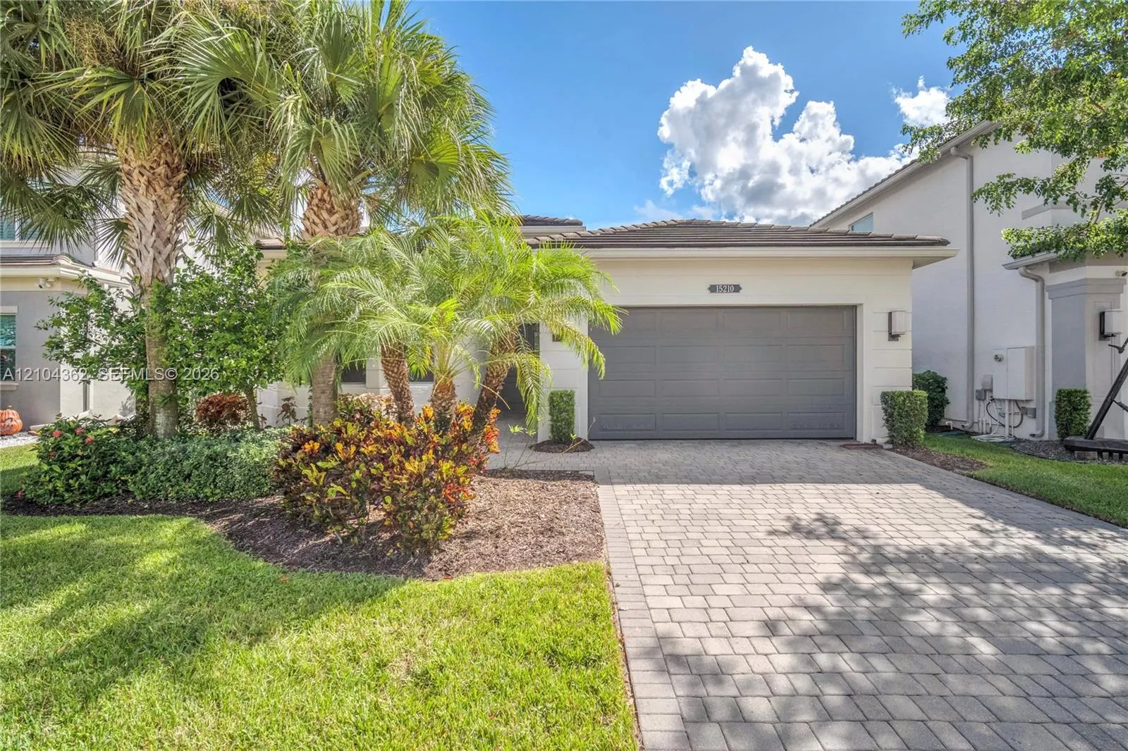 15210 Seaglass Terrace Lane