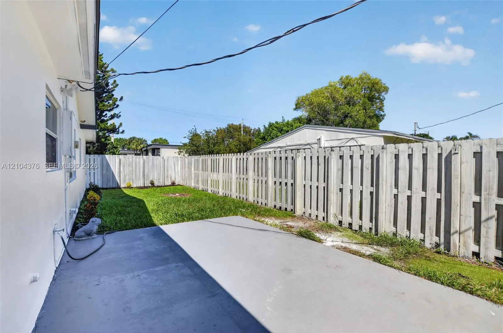 1000 SE 2nd Avenue