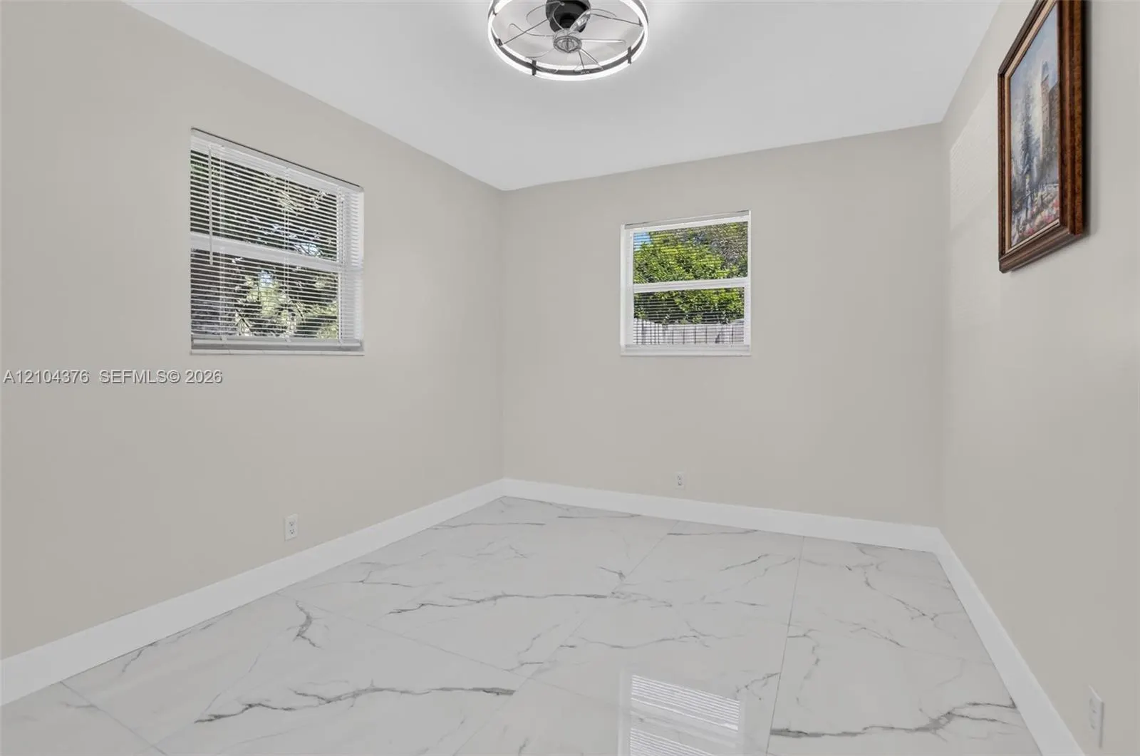 1000 SE 2nd Avenue