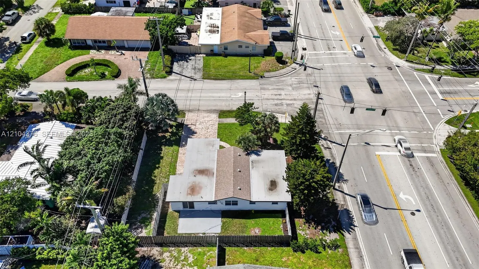 1000 SE 2nd Avenue