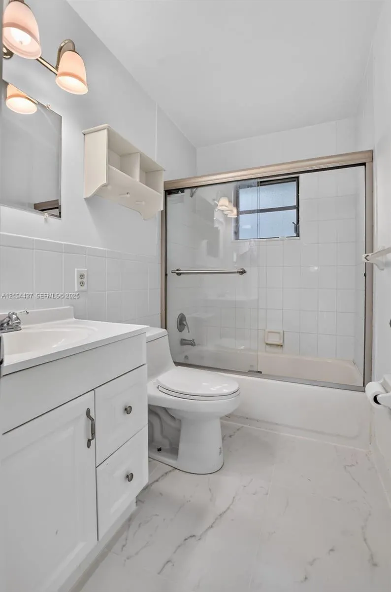 7690 Lago Del Mar Drive #407