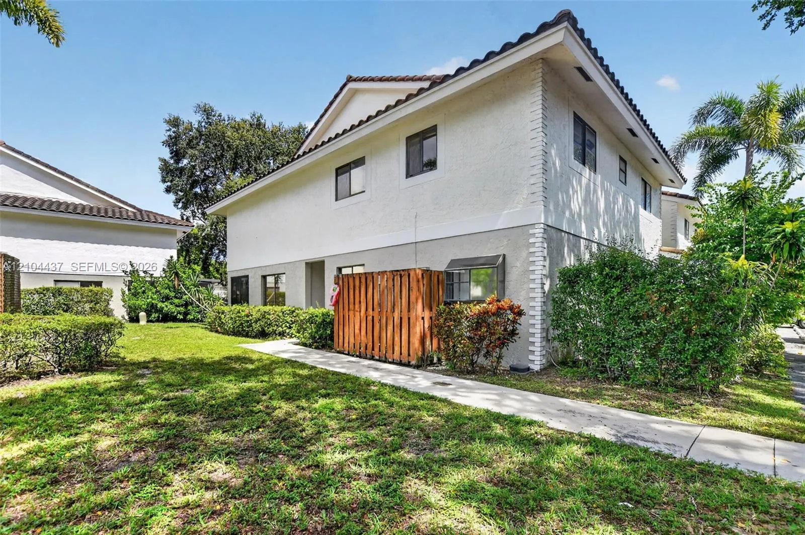 7690 Lago Del Mar Drive #407