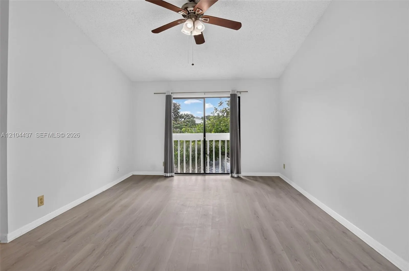 7690 Lago Del Mar Drive #407