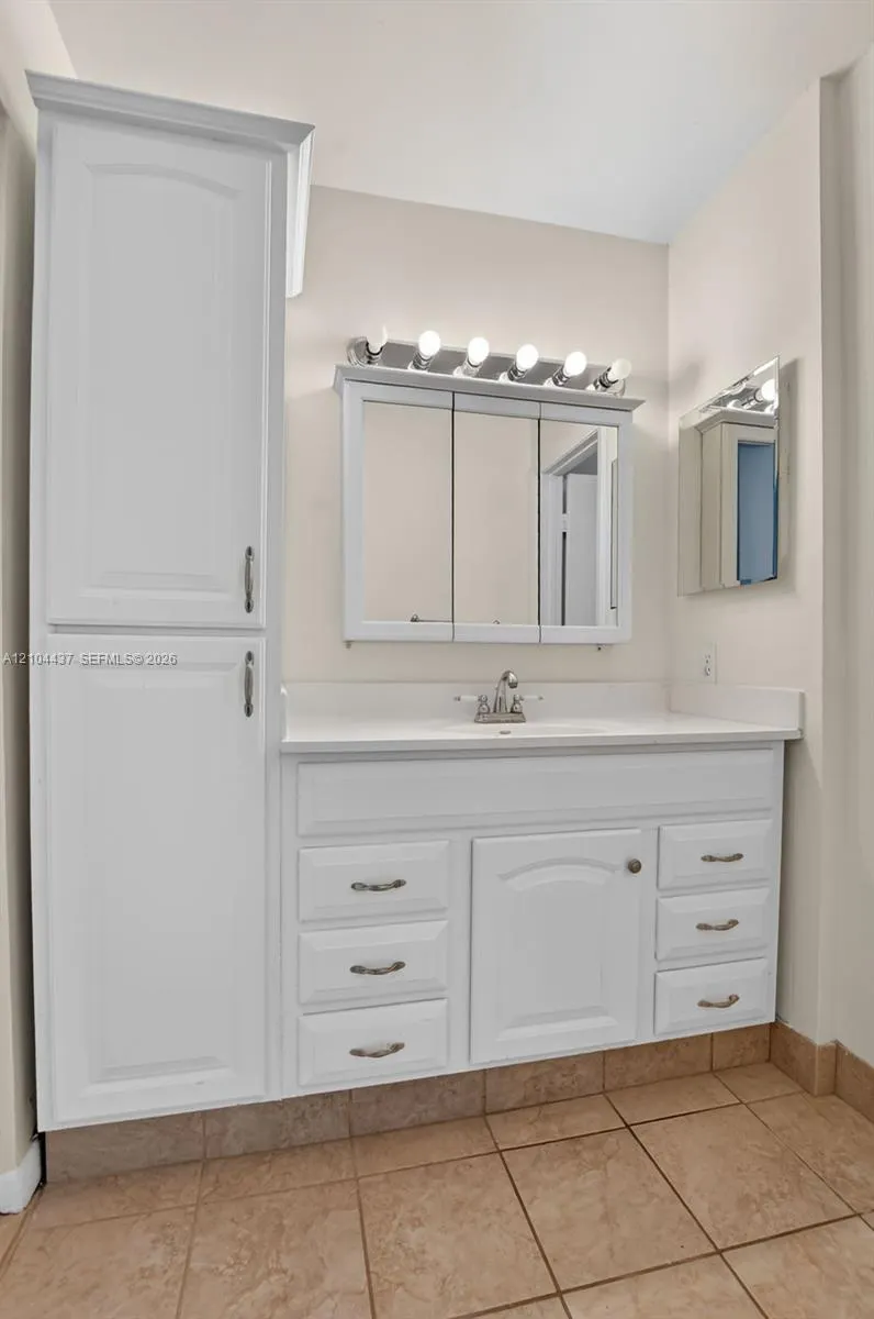 7690 Lago Del Mar Drive #407