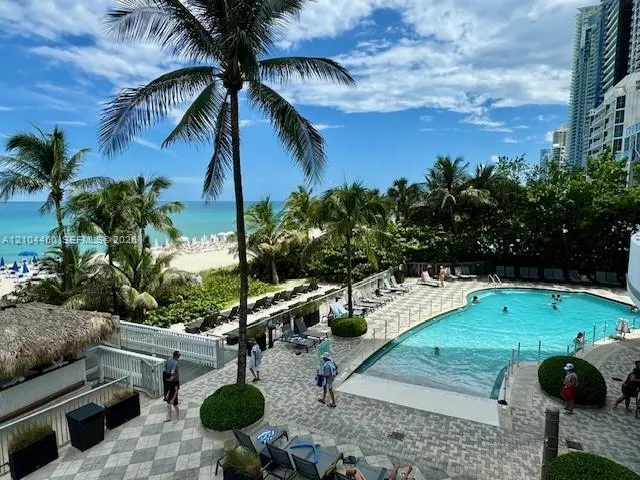 17375 Collins Avenue #1505