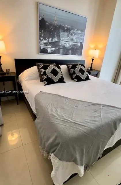 17375 Collins Avenue #1505