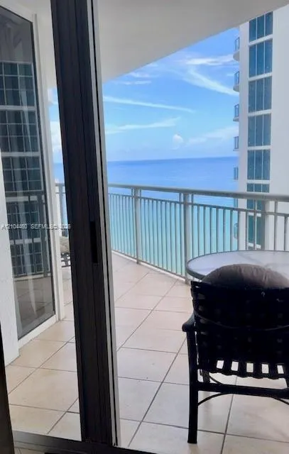 17375 Collins Avenue #1505