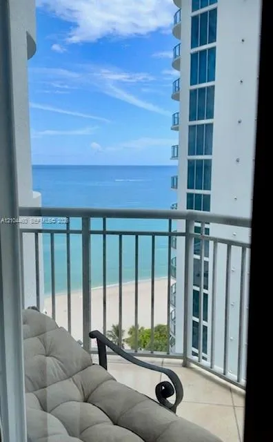 17375 Collins Avenue #1505