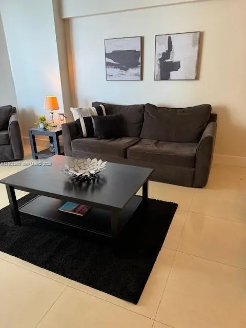 17375 Collins Avenue #1505