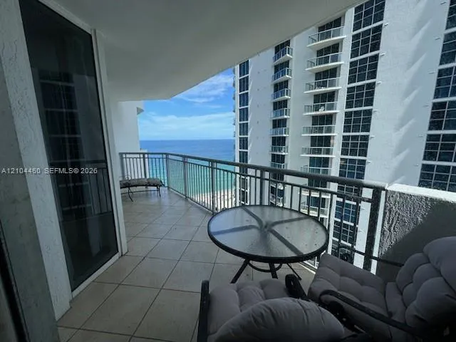 17375 Collins Avenue #1505