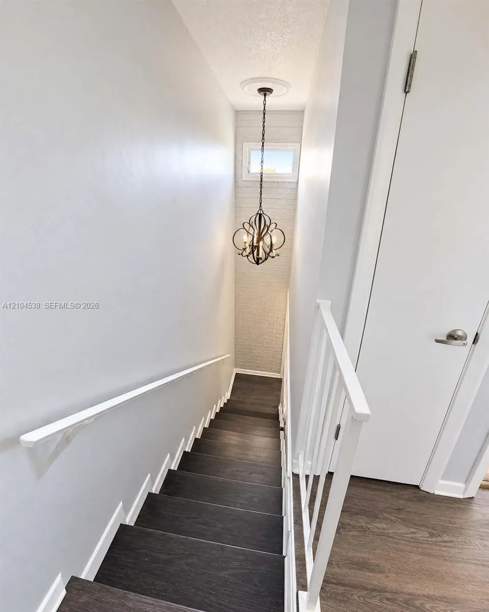 1548 SE 27 #C