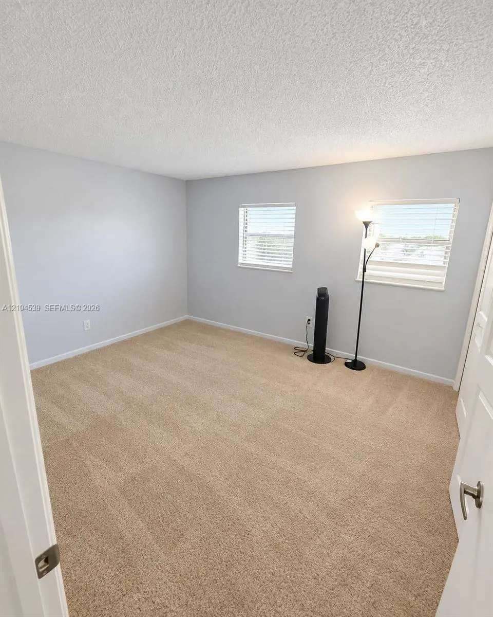 1548 SE 27 #C