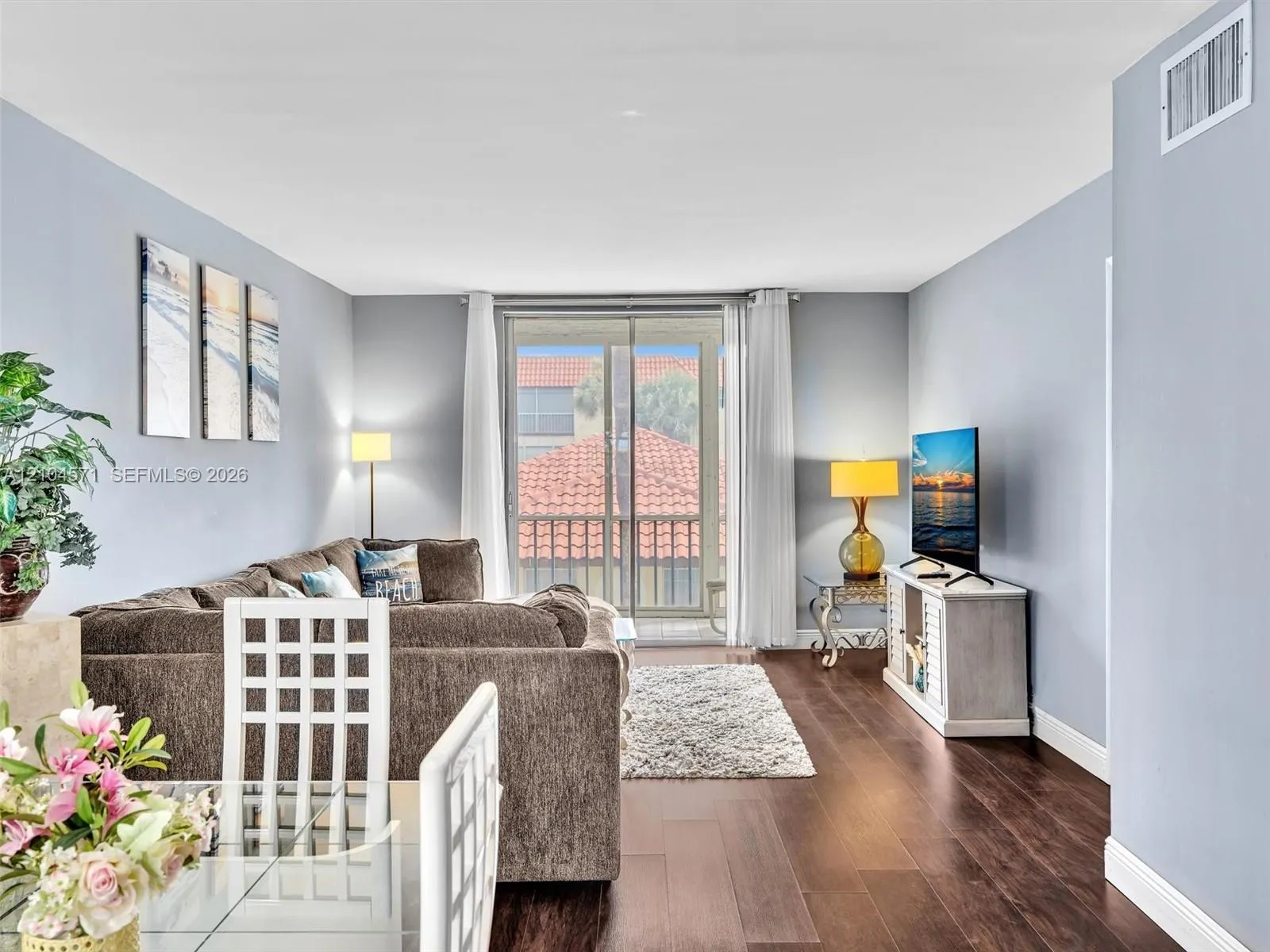 700 SE 6th Avenue #201