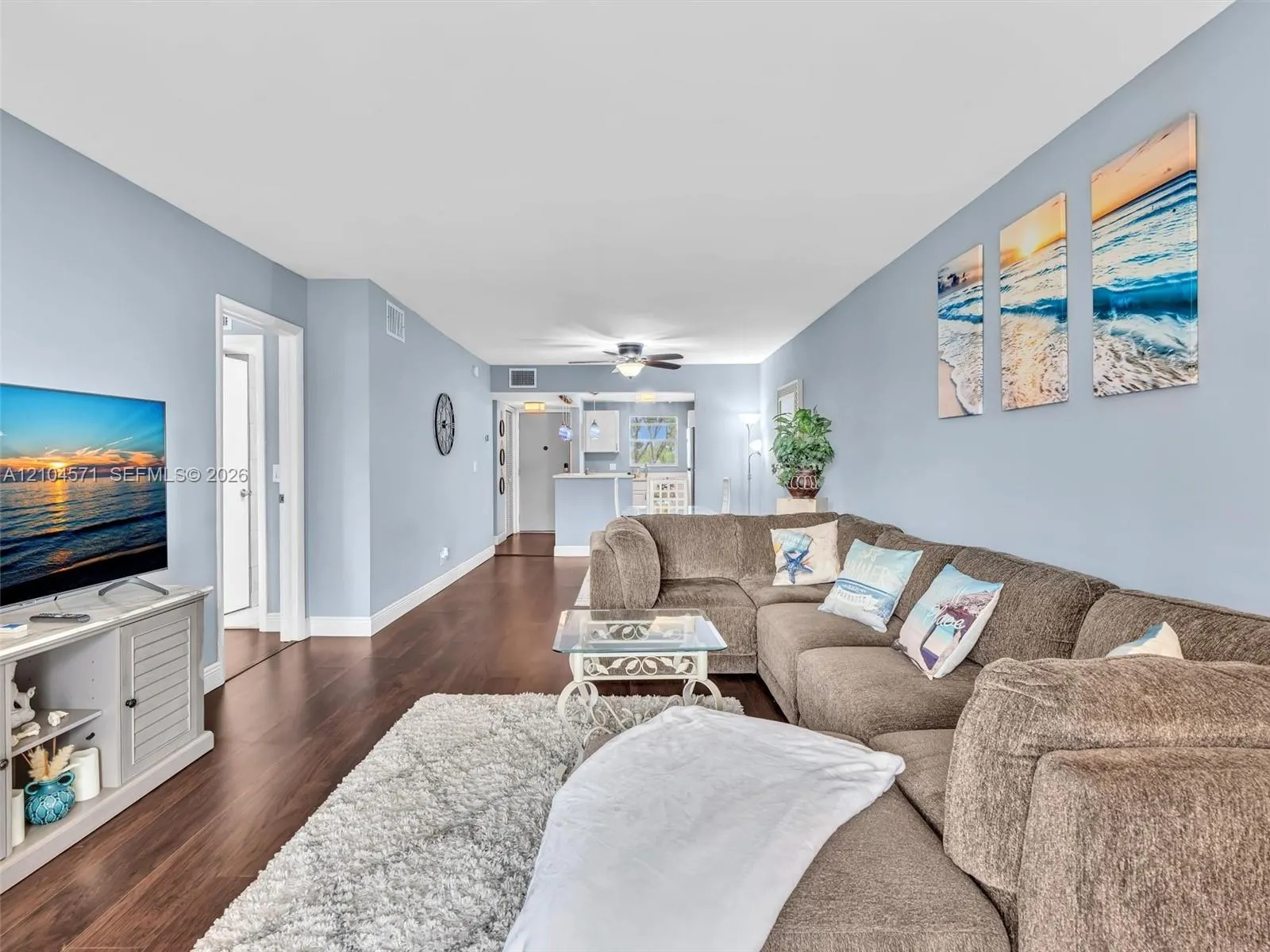 700 SE 6th Avenue #201