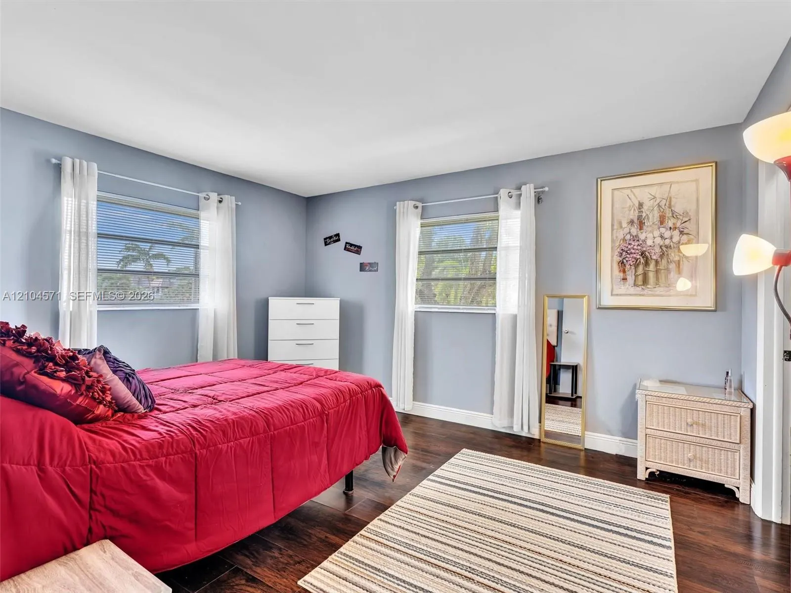 700 SE 6th Avenue #201