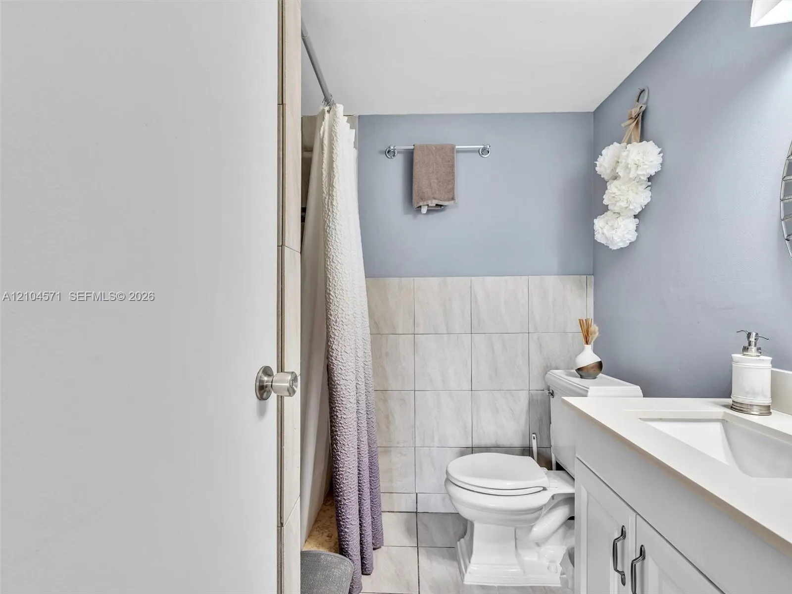 700 SE 6th Avenue #201