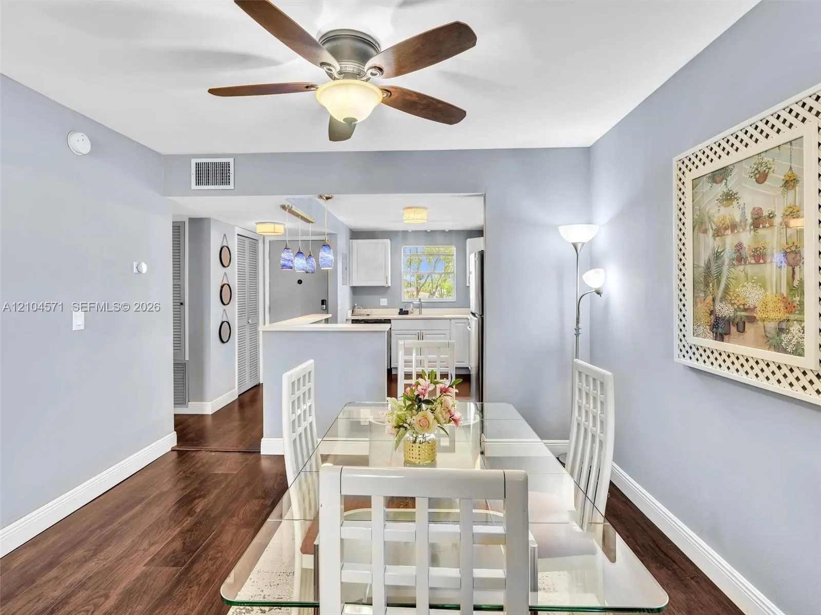 700 SE 6th Avenue #201
