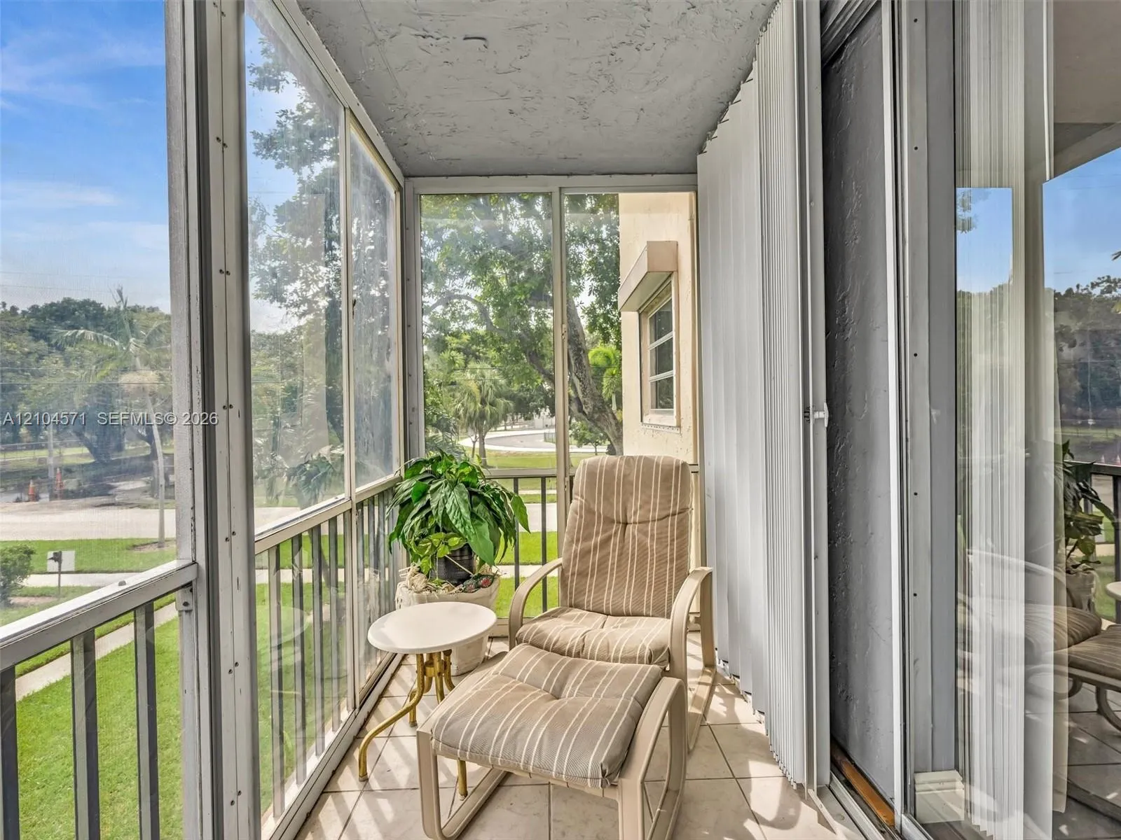 700 SE 6th Avenue #201