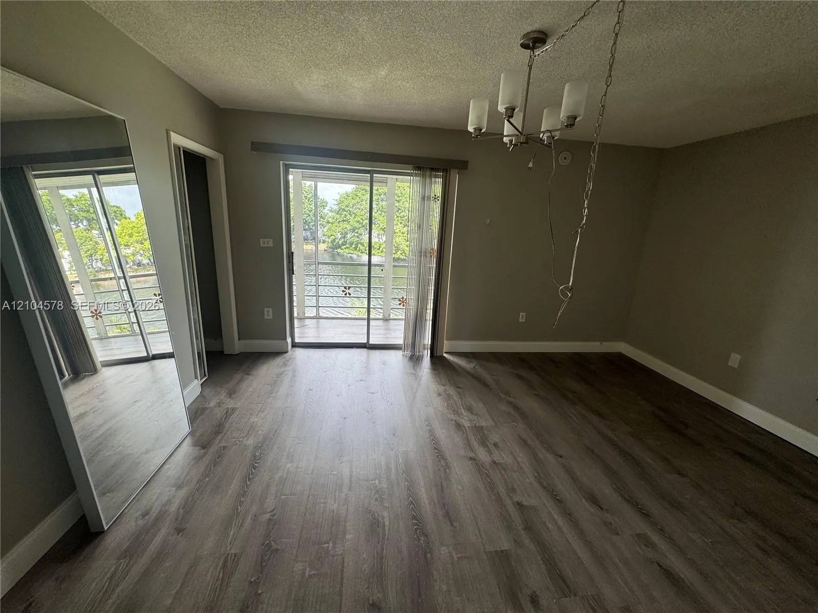 20320 NE 2nd Avenue #22