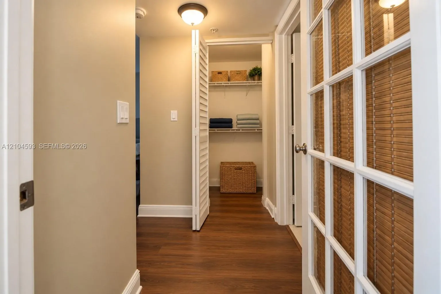 609 E Sheridan Street #405